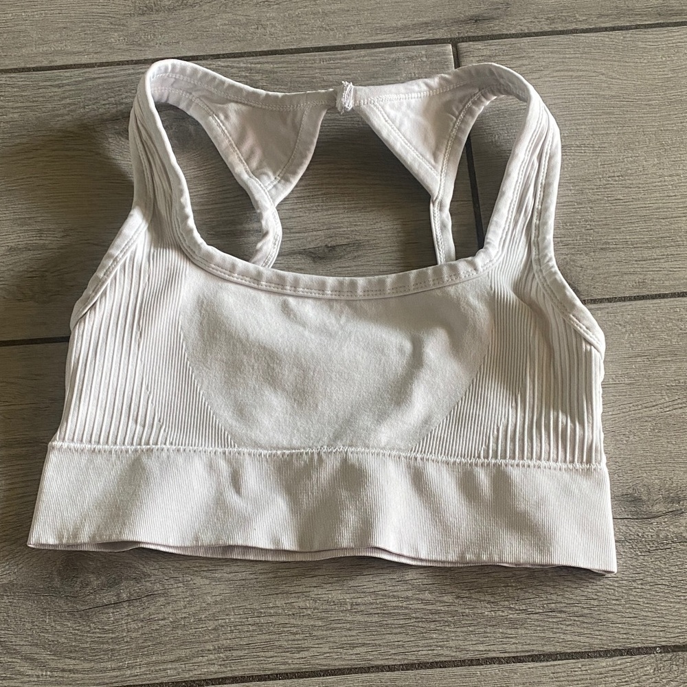 White Seamless Racerback Sports Bra